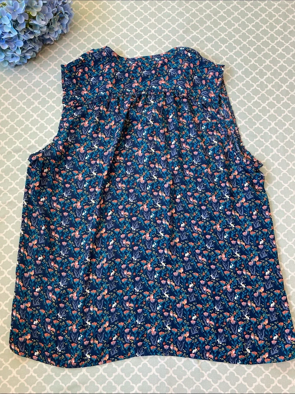 Loft Bunny Fox Floral Sleeveless Blouse XXL - Picture 10 of 11